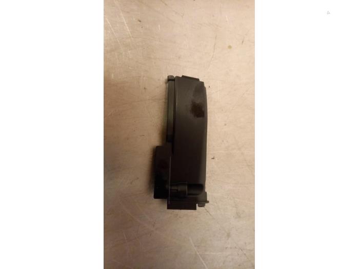 Used Timing cover Audi A4 Allroad Quattro (B8) 2.0 TDI 16V Price € 8,00 Margin scheme offered by TSI-Parts / Allmotorparts B.V.