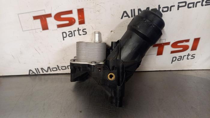 Gebrauchte Ölfiltergehäuse Audi A4 Allroad Quattro (B8) 2.0 TDI 16V Preis € 62,00 Margenregelung angeboten von TSI-Parts / Allmotorparts B.V.