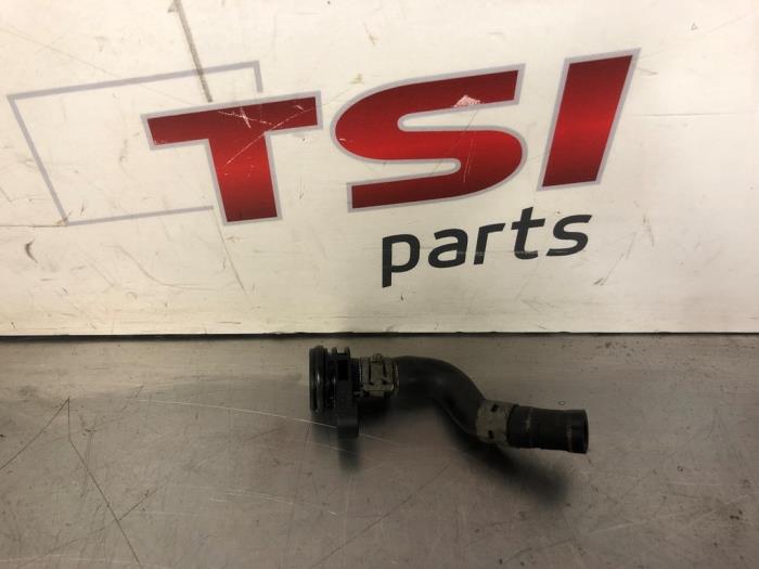 Begagnade Vattenrör Volkswagen Golf VIII (CD1) 2.0 GTI Clubsport 16V Pris € 8,00 Marginaltabell erbjuds av TSI-Parts / Allmotorparts B.V.