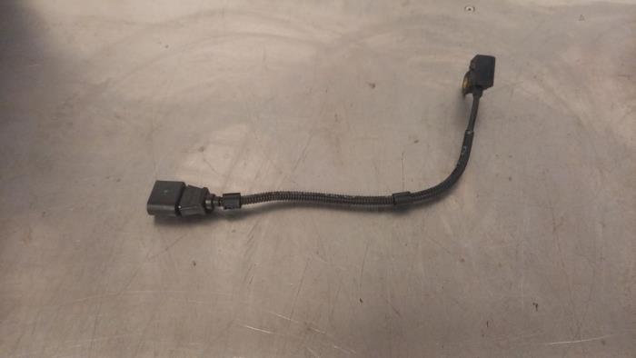 Begagnade Kamaxelsensor Volkswagen Caddy III (2KA,2KH,2CA,2CH) 1.6 TDI 16V Pris € 12,00 Marginaltabell erbjuds av TSI-Parts / Allmotorparts B.V.