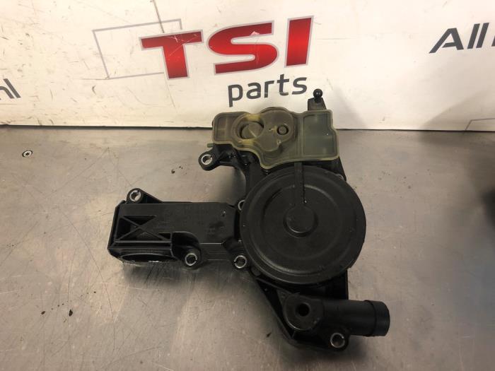 Usagé Ventilation carter Volkswagen Golf VI (5K1) 2.0 GTI 16V Prix € 14,50 Règlement à la marge proposé par TSI-Parts / Allmotorparts B.V.