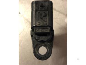Nockenwelle Sensor van een Audi S6 Avant (C7) 4.0 V8 TFSI 2014