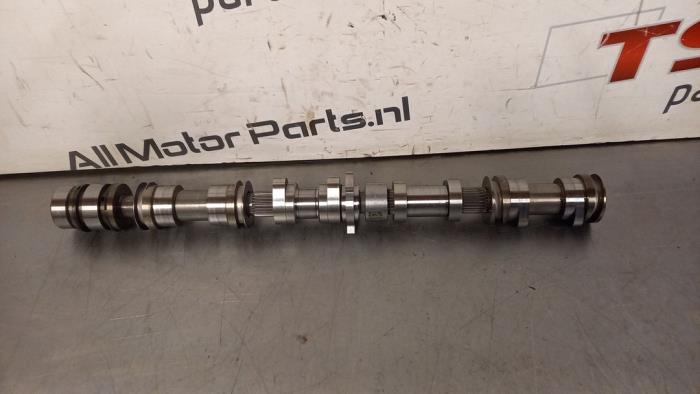 Usagé Arbre à cames Audi A8 (D4) 4.0 V8 32V TFSI Quattro Prix € 245,00 Règlement à la marge proposé par TSI-Parts / Allmotorparts B.V.