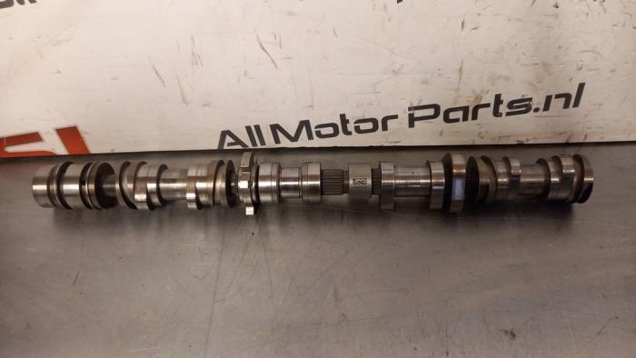 Usagé Arbre à cames Audi RS 6 Avant (C7) 4.0 V8 TFSI 32V Prix € 245,00 Règlement à la marge proposé par TSI-Parts / Allmotorparts B.V.