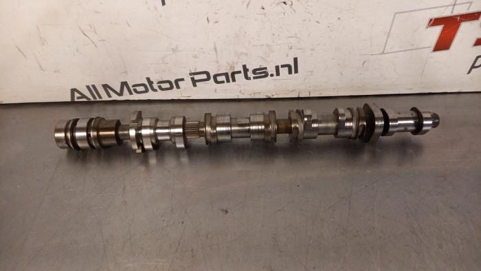 Usagé Arbre à cames Audi RS 6 Avant (C7) 4.0 V8 TFSI 32V Prix € 245,00 Règlement à la marge proposé par TSI-Parts / Allmotorparts B.V.