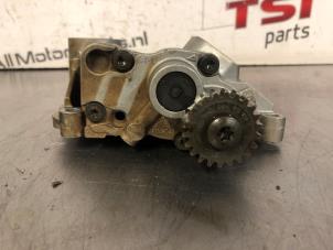 Ölpumpe van een Audi A4 Avant (B8) 1.8 TFSI 16V 2009