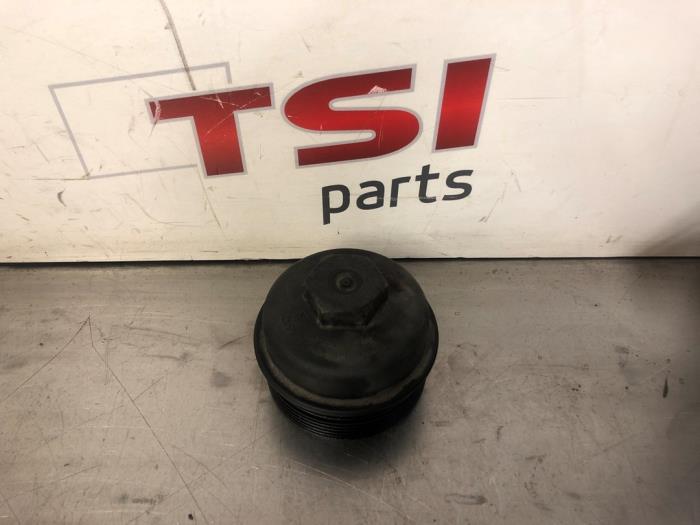 Gebrauchte Ölfilter Deckel Volkswagen Golf V (1K1) 1.4 TSI 140 16V Preis € 4,00 Margenregelung angeboten von TSI-Parts / Allmotorparts B.V.