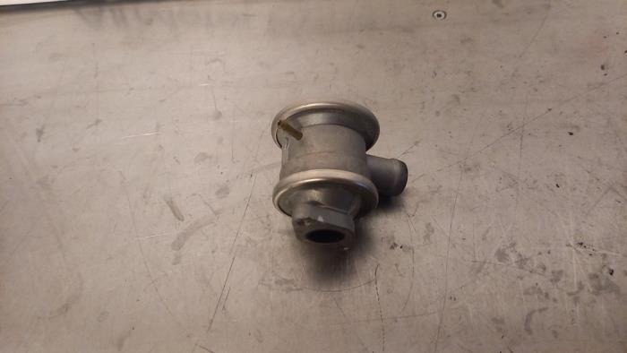 Gebrauchte AGR Ventil Audi A8 (D4) 4.0 V8 32V 60 TFSI Quattro Preis € 41,00 Margenregelung angeboten von TSI-Parts / Allmotorparts B.V.