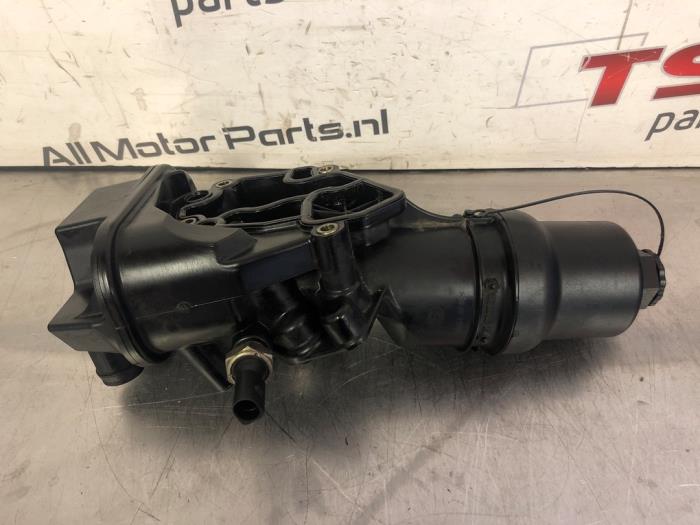 Gebrauchte Ölfiltergehäuse Volkswagen Golf V (1K1) 2.0 GTI 16V FSI Turbo Preis € 50,00 Margenregelung angeboten von TSI-Parts / Allmotorparts B.V.