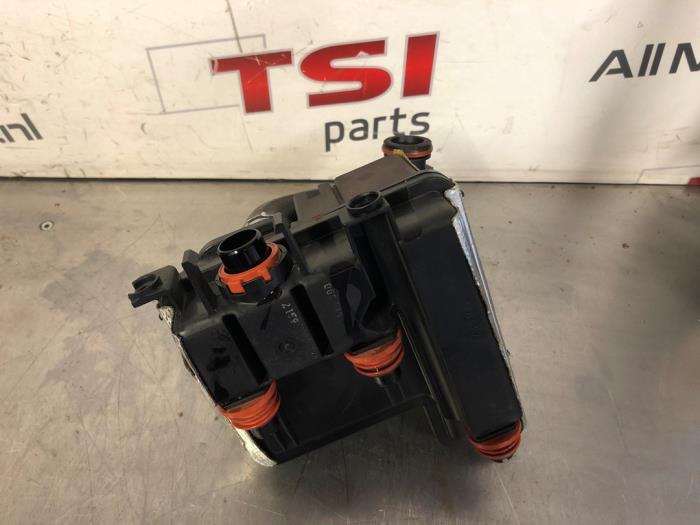 Usagé Ventilation carter Audi RS 6 Avant (C7) 4.0 V8 TFSI 32V Prix € 124,00 Règlement à la marge proposé par TSI-Parts / Allmotorparts B.V.