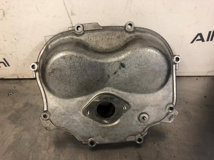 Usagé Couvercle de distribution Audi RS 6 Avant (C7) 4.0 V8 TFSI 32V Prix € 41,00 Règlement à la marge proposé par TSI-Parts / Allmotorparts B.V.