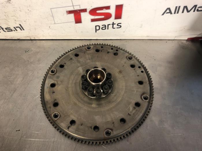 Begagnade Startkuggkrans Audi RS 6 Avant (C7) 4.0 V8 TFSI 32V Pris € 41,00 Marginaltabell erbjuds av TSI-Parts / Allmotorparts B.V.