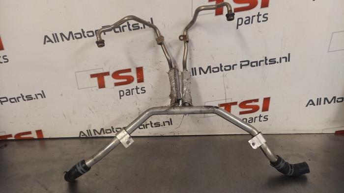 Begagnade Vattenrör Audi RS 6 Avant (C7) 4.0 V8 TFSI 32V Pris € 33,00 Marginaltabell erbjuds av TSI-Parts / Allmotorparts B.V.
