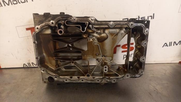 Usagé Couvercle carter Volkswagen Golf VII (AUA) 1.4 TSI 16V Prix € 75,00 Règlement à la marge proposé par TSI-Parts / Allmotorparts B.V.