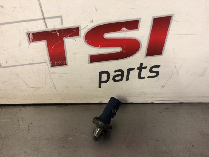 Gebrauchte Öldruck Schalter Audi A3 (8P1) 1.8 16V TFSI Preis € 8,00 Margenregelung angeboten von TSI-Parts / Allmotorparts B.V.
