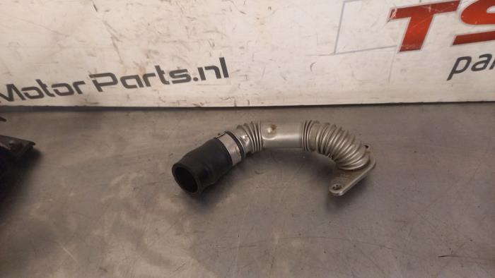 Gebrauchte AGR Rohr Audi TT (8J3) 2.0 TFSI 16V Preis € 15,00 Margenregelung angeboten von TSI-Parts / Allmotorparts B.V.