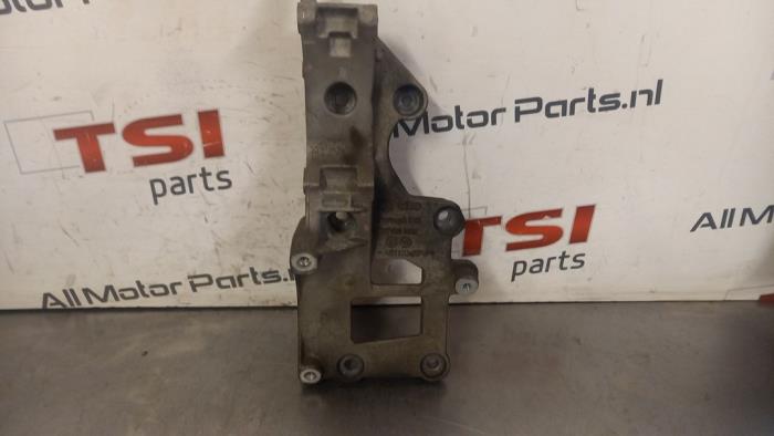 Gebrauchte Dynamostütze oben Audi TT (8J3) 2.0 TFSI 16V Preis € 15,00 Margenregelung angeboten von TSI-Parts / Allmotorparts B.V.