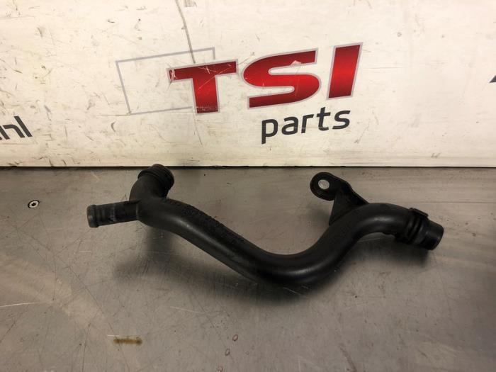 Begagnade Vattenrör Audi A4 Avant (B8) 2.0 TFSI 16V Pris € 8,00 Marginaltabell erbjuds av TSI-Parts / Allmotorparts B.V.