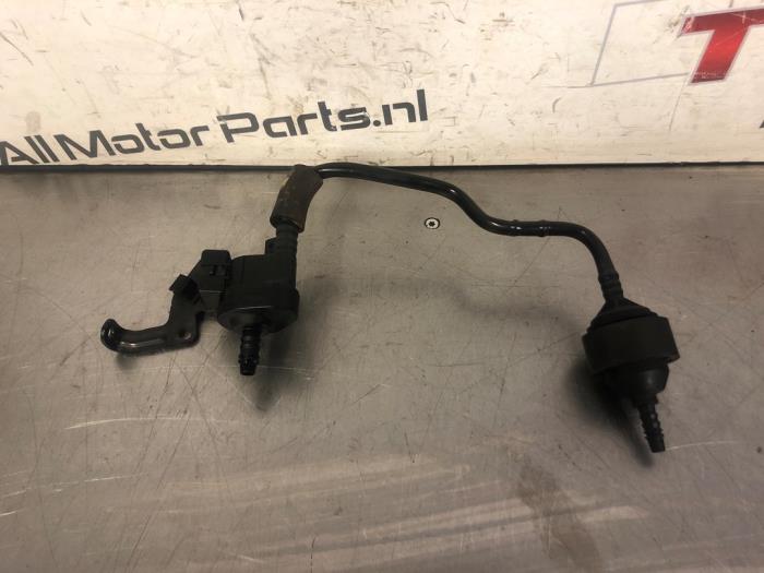Begagnade PCV-ventil Audi A4 Avant (B9) 2.0 TFSI 16V Mild Hybrid Quattro Pris € 37,00 Marginaltabell erbjuds av TSI-Parts / Allmotorparts B.V.