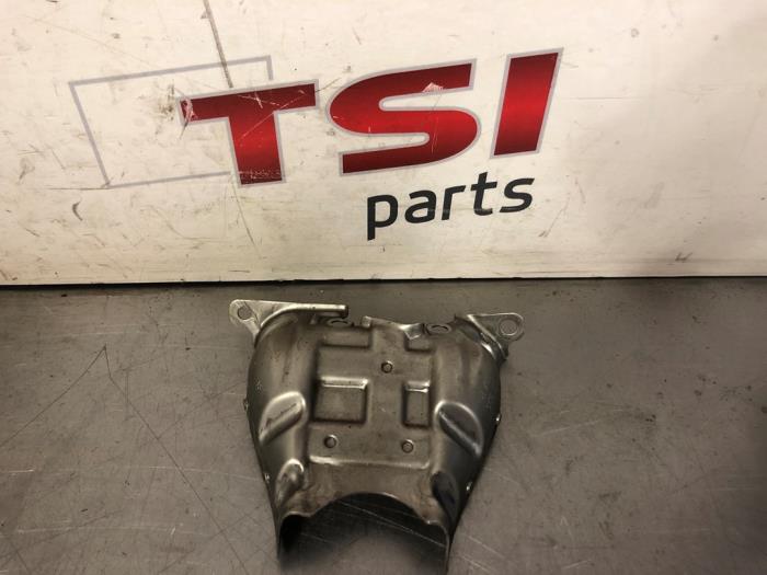 Begagnade Värmesköld Audi A5 (F53/F5P) 2.0 45 TFSI Mild Hybrid 16V Quattro Pris € 8,00 Marginaltabell erbjuds av TSI-Parts / Allmotorparts B.V.