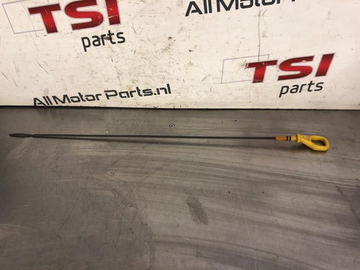 Gebrauchte Ölmessstab Volkswagen Golf VII (AUA) 1.5 TSI Evo BMT 16V Preis € 12,00 Margenregelung angeboten von TSI-Parts / Allmotorparts B.V.