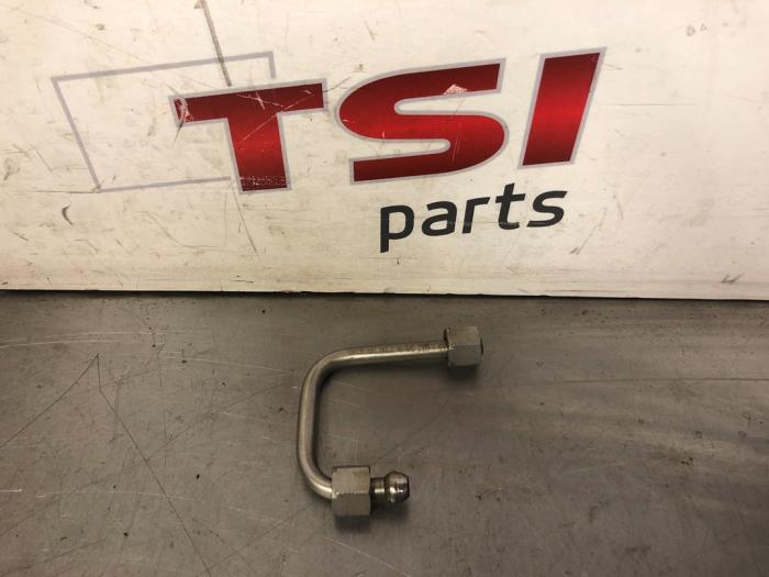 Begagnade Bränsleledning Volkswagen Polo V (6R) 1.2 TSI Pris € 10,00 Marginaltabell erbjuds av TSI-Parts / Allmotorparts B.V.