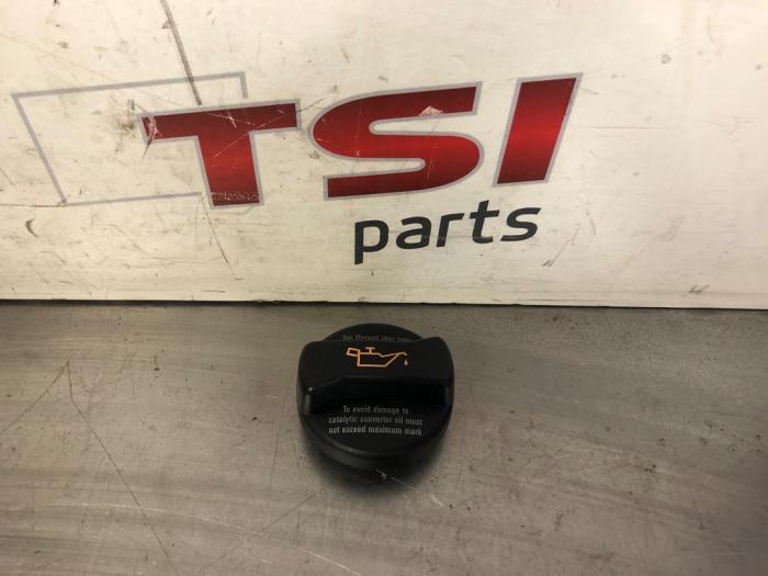 Gebrauchte Ölkappe Volkswagen Golf V (1K1) 2.0 GTI 16V FSI Turbo Preis € 8,00 Margenregelung angeboten von TSI-Parts / Allmotorparts B.V.