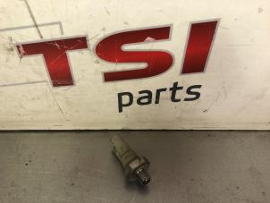 Begagnade Oljetrycksbrytare Audi A6 (C6) 3.0 V6 24V TFSI Quattro Pris € 15,00 Inklusive moms erbjuds av TSI-Parts / Allmotorparts B.V.