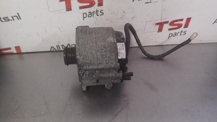 Begagnade Dynamo Volkswagen Touareg (7LA/7L6) 3.2 V6 24V Pris på förfrågan erbjuds av TSI-Parts / Allmotorparts B.V.