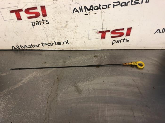 Gebrauchte Ölmessstab Audi A3 Limousine (8VS/8VM) 1.4 TFSI ACT 16V Preis € 17,00 Margenregelung angeboten von TSI-Parts / Allmotorparts B.V.
