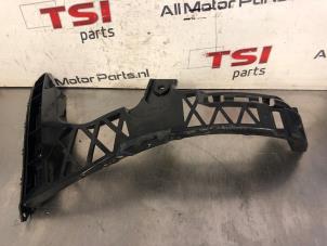 Used Rear bumper bracket, left Mercedes CLA (118.3) 2.0 CLA-200d Price € 20,00 Inclusive VAT offered by TSI-Parts / Allmotorparts B.V.