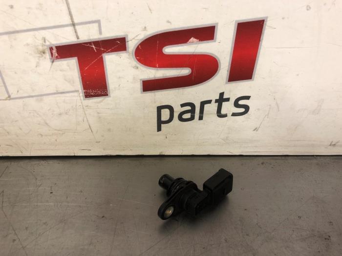 Begagnade Kamaxelsensor Volkswagen Golf V (1K1) 1.4 16V Pris € 10,00 Marginaltabell erbjuds av TSI-Parts / Allmotorparts B.V.