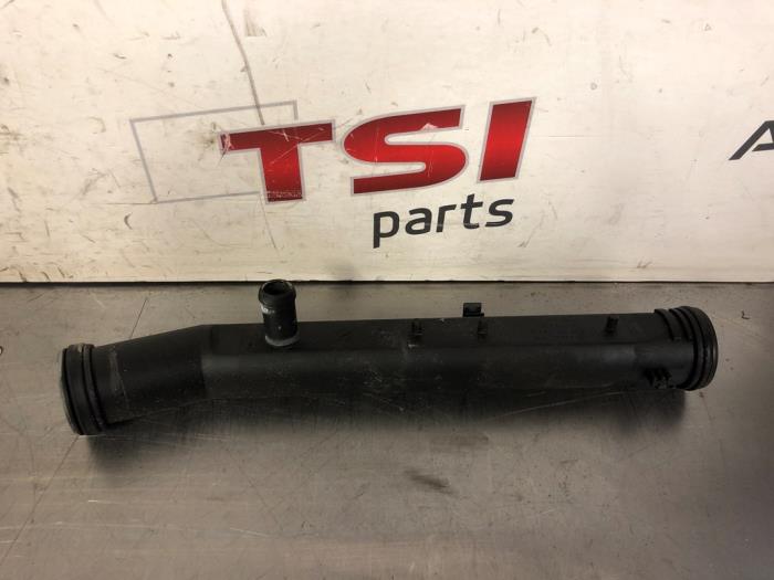 Begagnade Vattenrör Volkswagen Golf V (1K1) 1.4 16V Pris € 17,00 Marginaltabell erbjuds av TSI-Parts / Allmotorparts B.V.