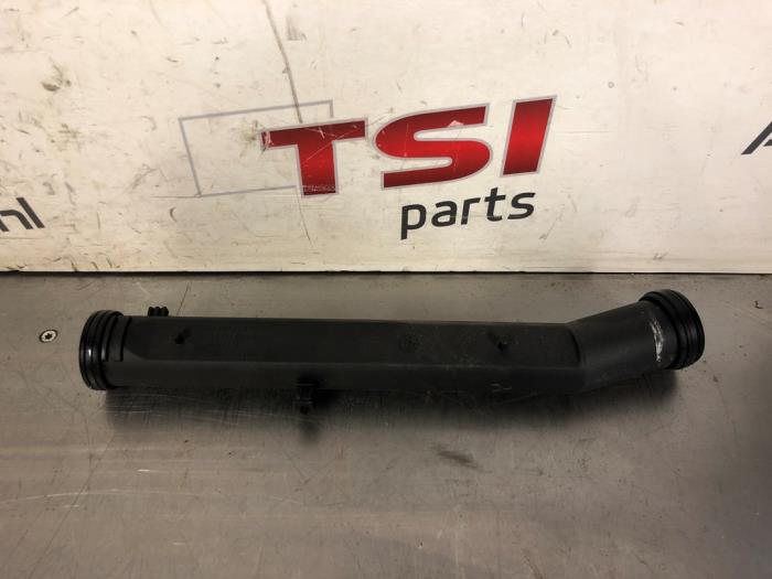 Begagnade Vattenrör Volkswagen Lupo (6X1) 1.0 MPi 50 Pris € 8,00 Marginaltabell erbjuds av TSI-Parts / Allmotorparts B.V.