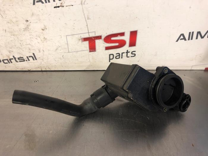 Usagé Ventilation carter Volkswagen Lupo (6X1) 1.0 MPi 50 Prix € 21,00 Règlement à la marge proposé par TSI-Parts / Allmotorparts B.V.