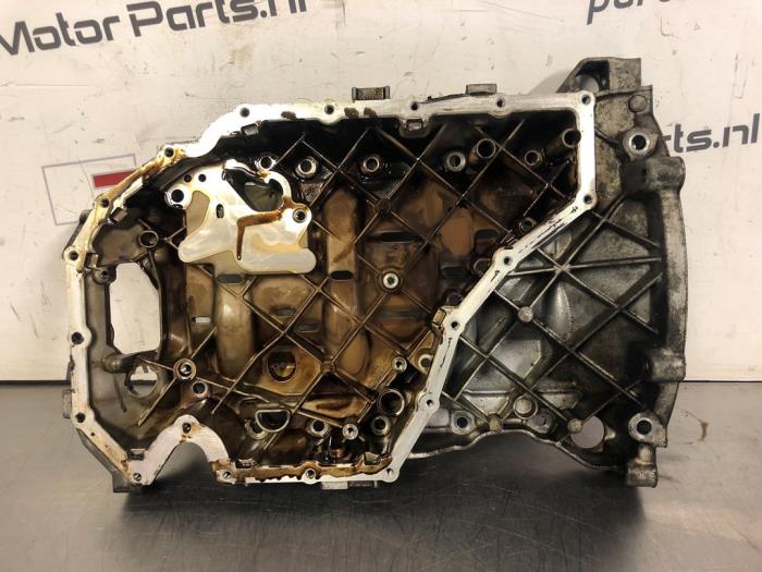 Usagé Couvercle carter Audi A4 Avant (B8) 1.8 TFSI 16V Prix € 41,00 Règlement à la marge proposé par TSI-Parts / Allmotorparts B.V.