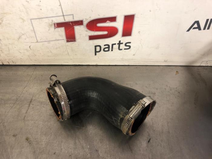 Gebrauchte Intercooler Schlauch Audi A1 (8X1/8XK) 1.6 TDI 16V Preis € 29,00 Margenregelung angeboten von TSI-Parts / Allmotorparts B.V.
