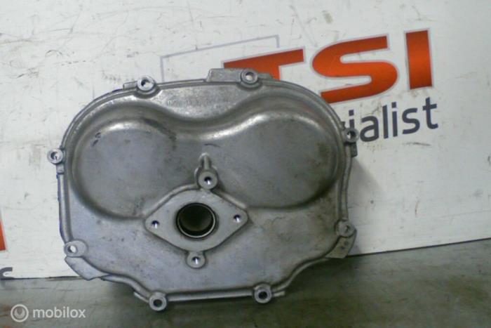 Usagé Couvercle de distribution Audi Q7 (4LB) 4.2 FSI V8 32V Prix € 33,00 Règlement à la marge proposé par TSI-Parts / Allmotorparts B.V.