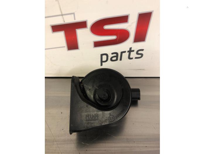 Używane Klakson Audi A3 (8P1) 1.8 16V TFSI Cena € 12,00 Procedura marży oferowane przez TSI-Parts / Allmotorparts B.V.