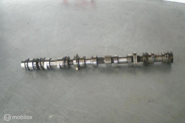 Usagé Arbre à cames Audi S6 Avant (C7) 4.0 V8 TFSI Prix € 245,00 Règlement à la marge proposé par TSI-Parts / Allmotorparts B.V.