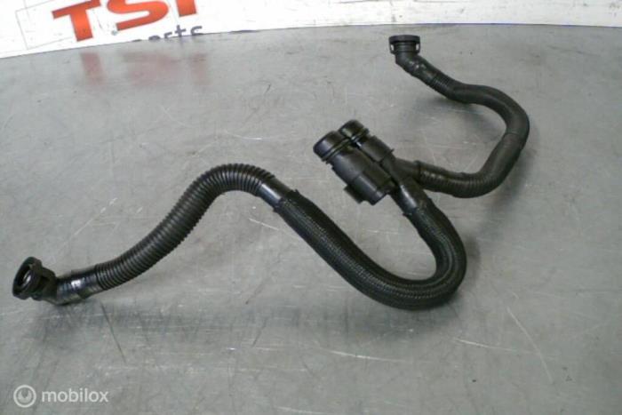 Usagé Ventilation carter Audi S4 Avant (B8) S4 3.0 TFSI V6 24V Prix € 17,00 Règlement à la marge proposé par TSI-Parts / Allmotorparts B.V.