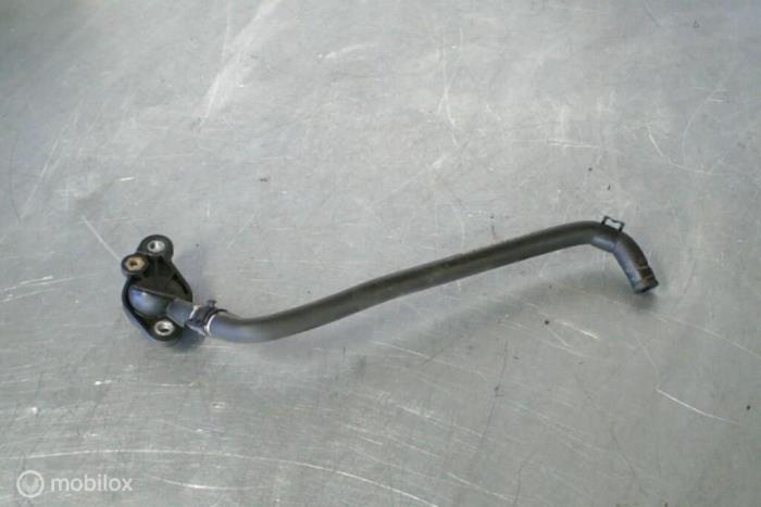 Gebrauchte Wasserrohr Audi A4 (B8) 1.8 TFSI 16V Preis € 17,00 Margenregelung angeboten von TSI-Parts / Allmotorparts B.V.