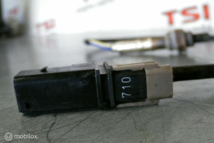 Sonde lambda d'un Audi A8 (D3) 3.2 FSI V6 30V Lang Quattro