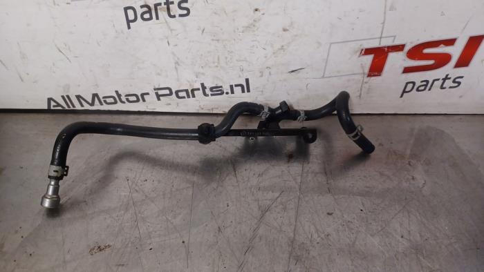 Begagnade Bränsleledning Volkswagen Passat (3C2) 3.6 FSI R36 24V 4Motion Pris € 83,00 Marginaltabell erbjuds av TSI-Parts / Allmotorparts B.V.