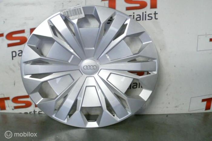 Używane Kolpak Audi Q3 (F3B) 1.4 45 TFSI e 16V Cena € 17,00 Procedura marży oferowane przez TSI-Parts / Allmotorparts B.V.