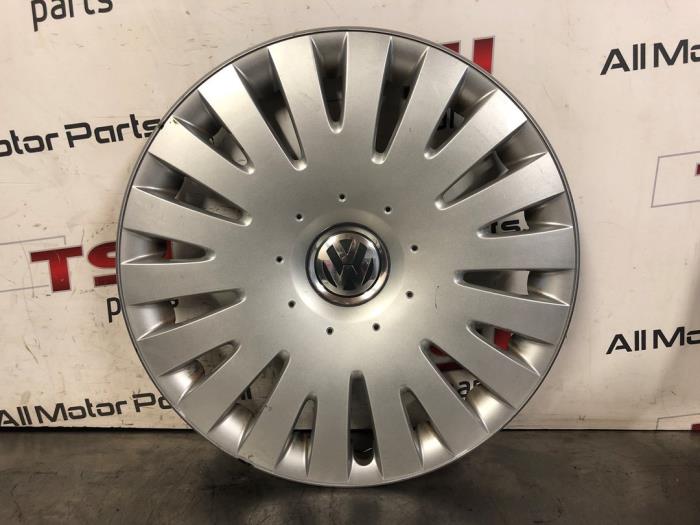 Używane Kolpak Volkswagen Golf V (1K1) 1.4 TSI 140 16V Cena € 8,00 Procedura marży oferowane przez TSI-Parts / Allmotorparts B.V.