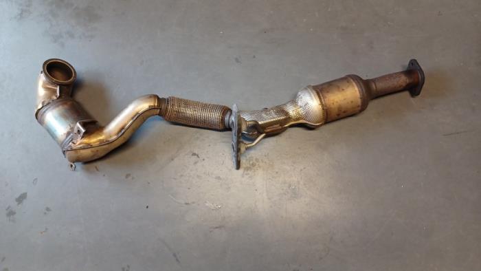 Used Front pipe + catalyst Volkswagen Golf VII (AUA) 1.4 GTE 16V Price € 225,00 Margin scheme offered by TSI-Parts / Allmotorparts B.V.