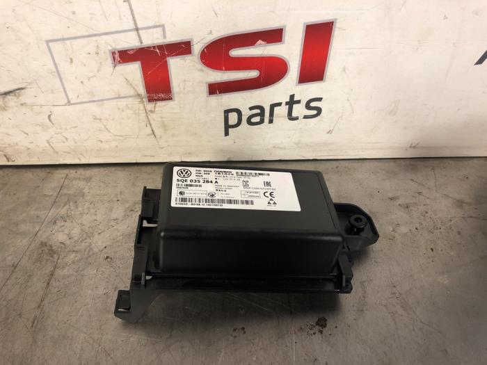 Używane Modul WiFi Volkswagen Golf VII (AUA) 1.4 GTE 16V Cena € 29,00 Procedura marży oferowane przez TSI-Parts / Allmotorparts B.V.