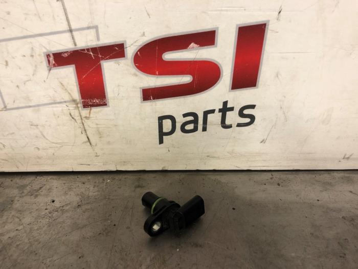 Begagnade Kamaxelsensor Volkswagen Golf VII (AUA) 1.4 GTE 16V Pris € 12,00 Marginaltabell erbjuds av TSI-Parts / Allmotorparts B.V.