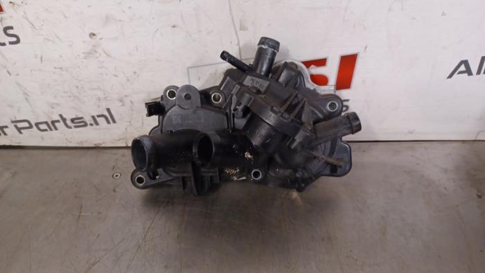 Gebrauchte Wasserpumpe Volkswagen Golf VII (AUA) 1.4 GTE 16V Preis € 29,00 Margenregelung angeboten von TSI-Parts / Allmotorparts B.V.